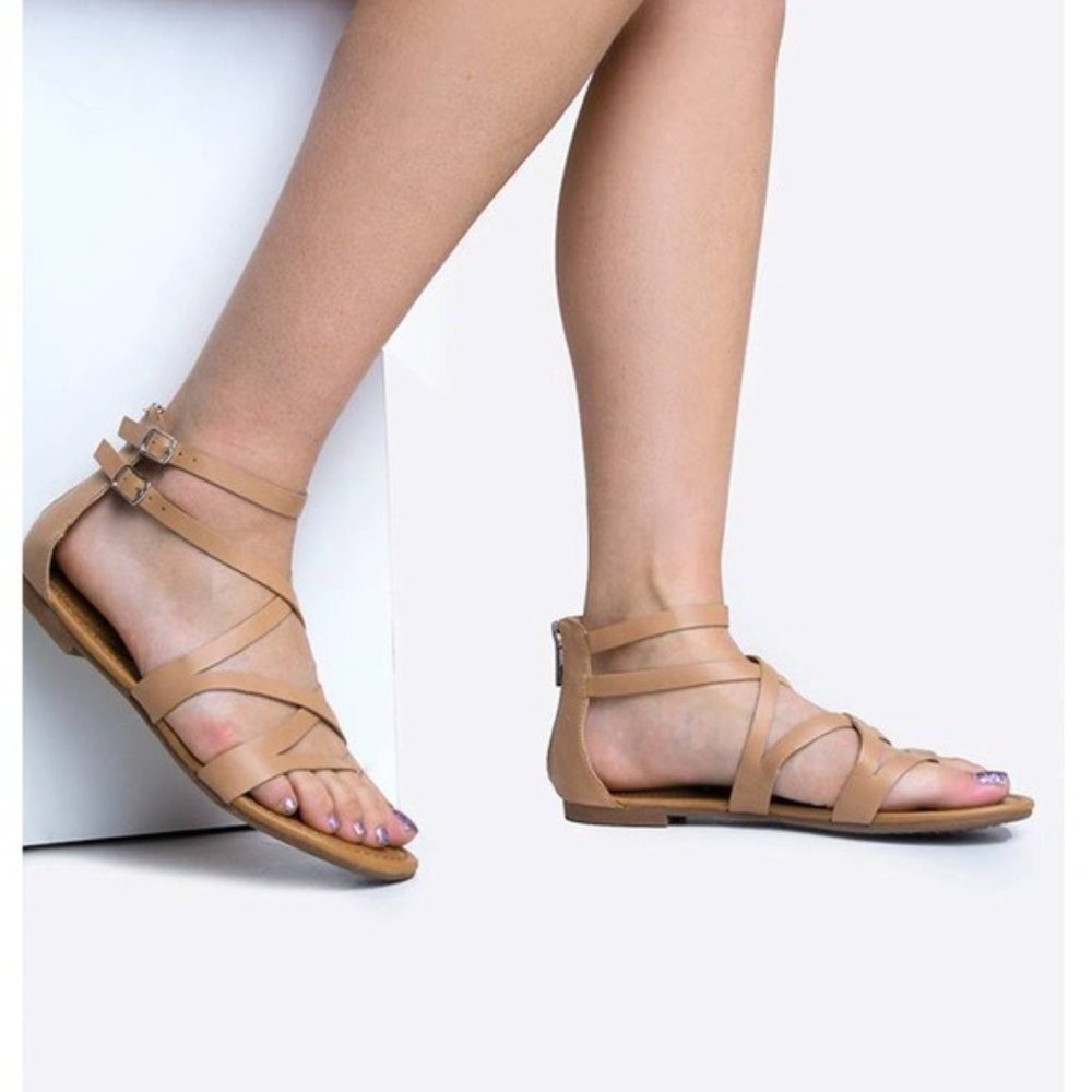 Breckelle's Sandals Shine Gladiator Cream Brown Criss-Cross Shoe Size 9